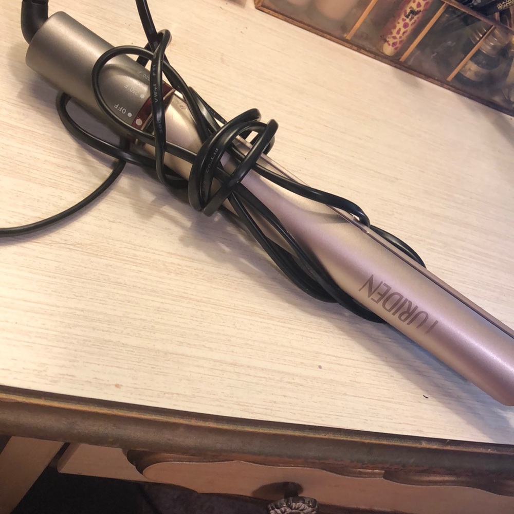 Furiden Flat Iron